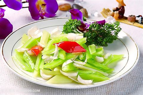 西芹百合西芹炒百合虾球炒百合