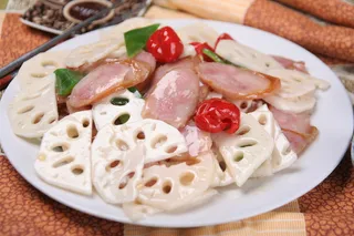 19手掰肠炒脆藕 -珠江苑