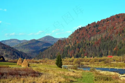 山脉树木风景图片 山脉树木风景图片