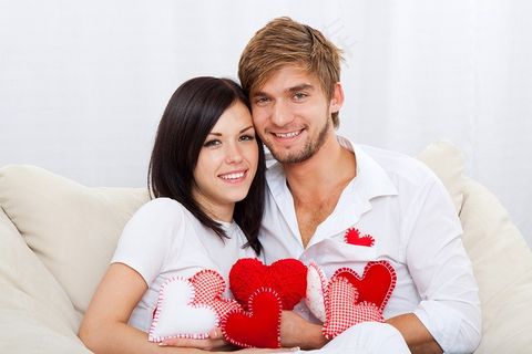 在一起幸福的外国夫妻图片夫妻国外夫妻女人男人家庭人物恩爱