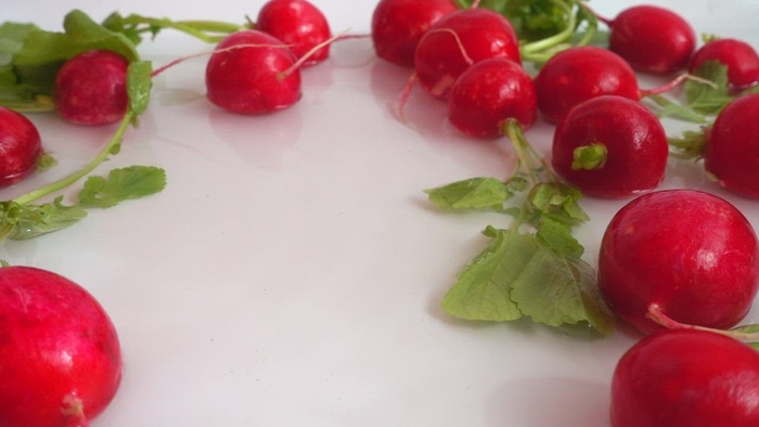 落入水中的萝卜