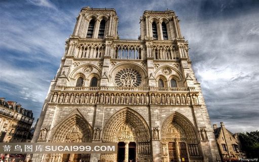 法国巴黎圣母院正面风光
