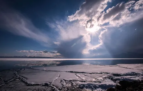 新疆赛里木湖风景摄影