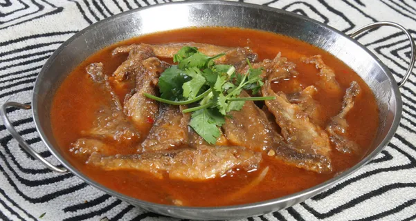 锅仔黄鱼饼子16元