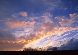 天空背景云层云彩阳光