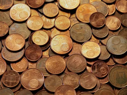 硬币财富金融特写图片