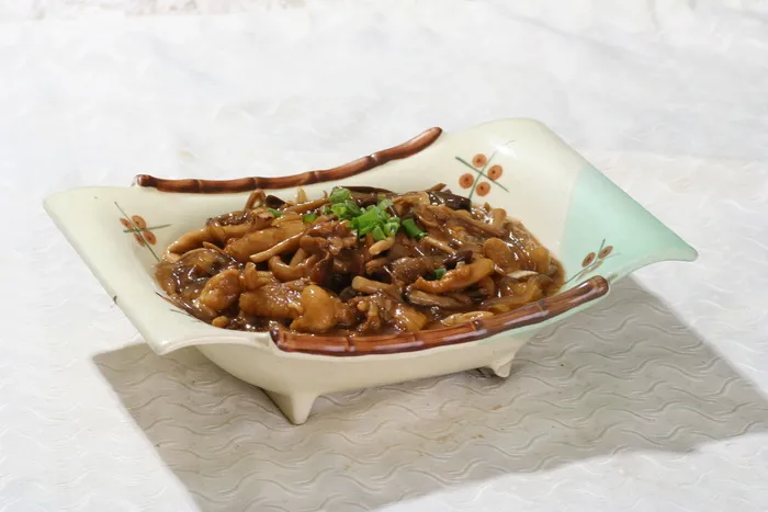 特色小炖 (1)