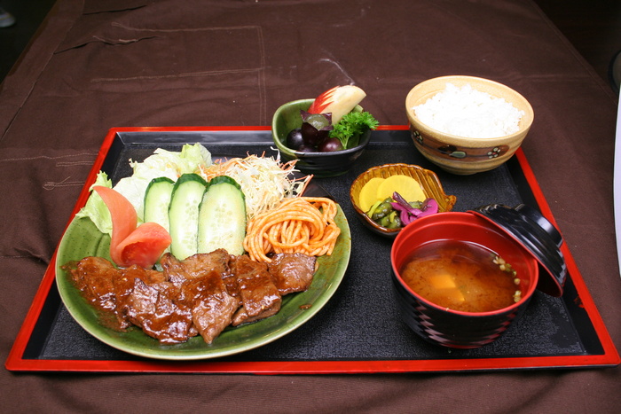  焼肉套餐牛肉