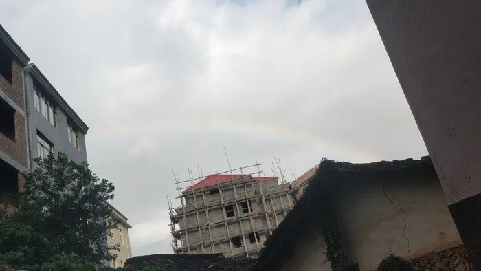 雨后彩虹摄影图片