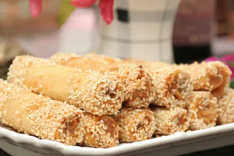 香芋卷 (1) 香芋卷 (1)