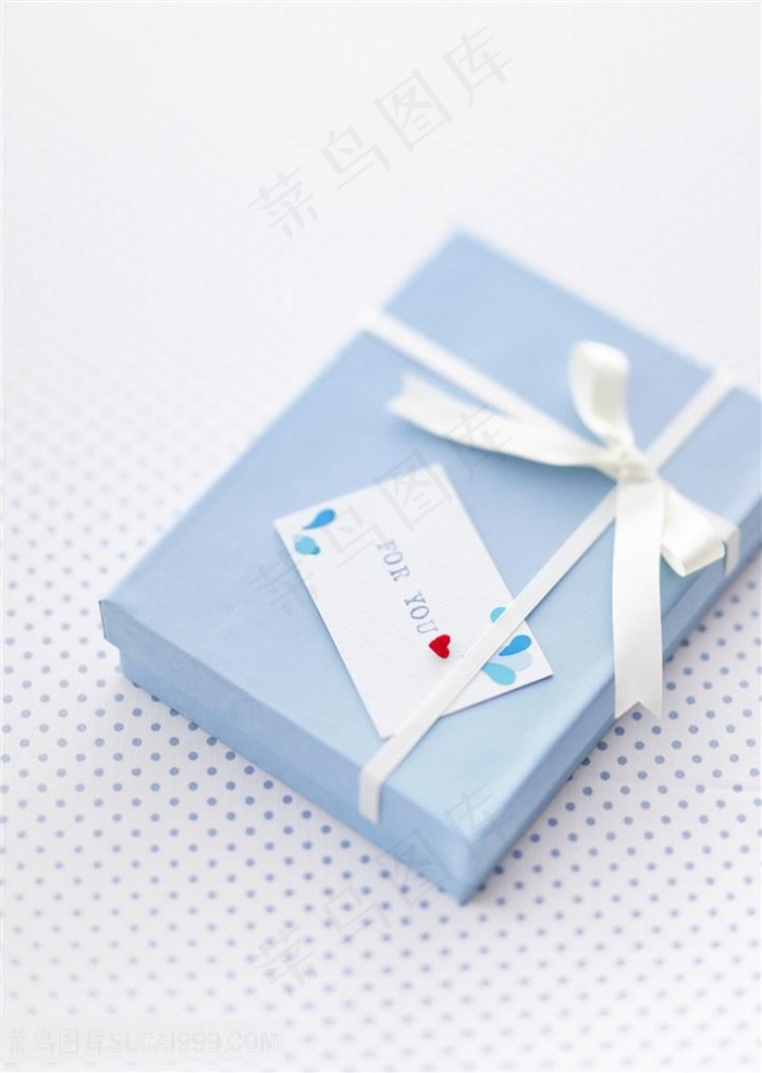 精美方形礼盒情人节素材高清图