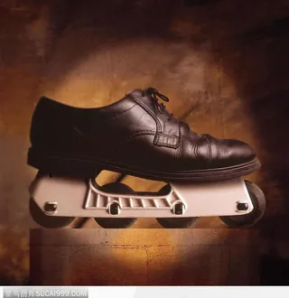 皮鞋做的滑冰鞋