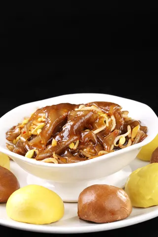 R00915粉皮豆芽窝窝头