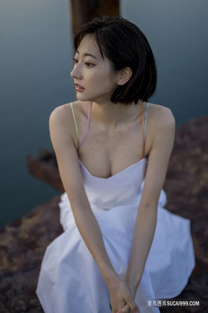 清纯日本美少女唯美艺术写真