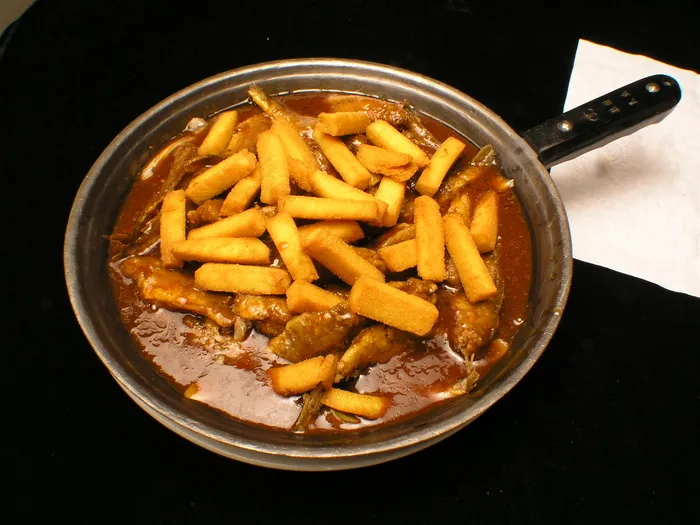 1666窝头焖小黄鱼