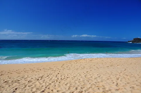 夏天夏日海滩沙滩阳光海浪 夏天夏日海滩沙滩阳光海浪