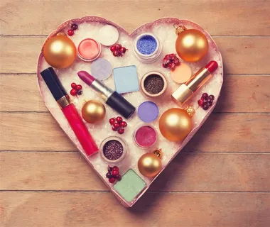 心形化妆品首饰盒