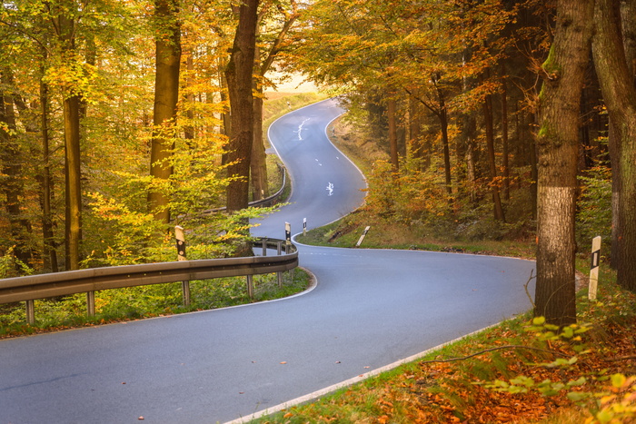 自驾游风景美公路图片