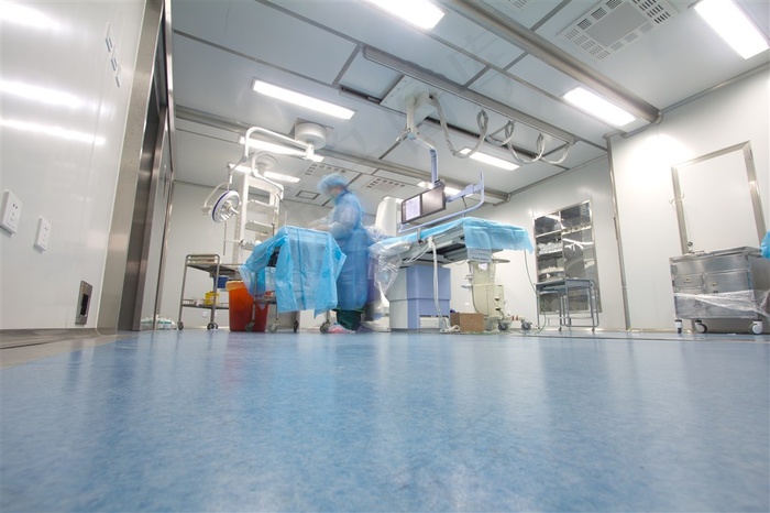 医院手术台图片