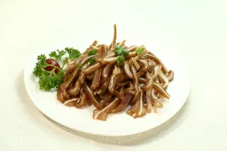 10茶香熏猪耳-雅香苑