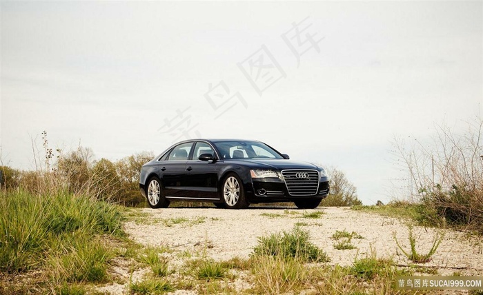 唯美山路汽车壁纸