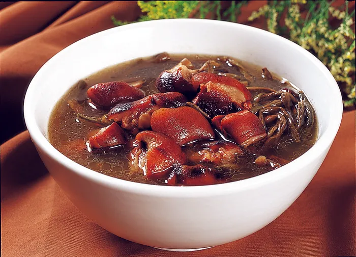 92CC058干豆角炖猪蹄