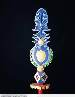 奉神器物-蓝色的水纹剑