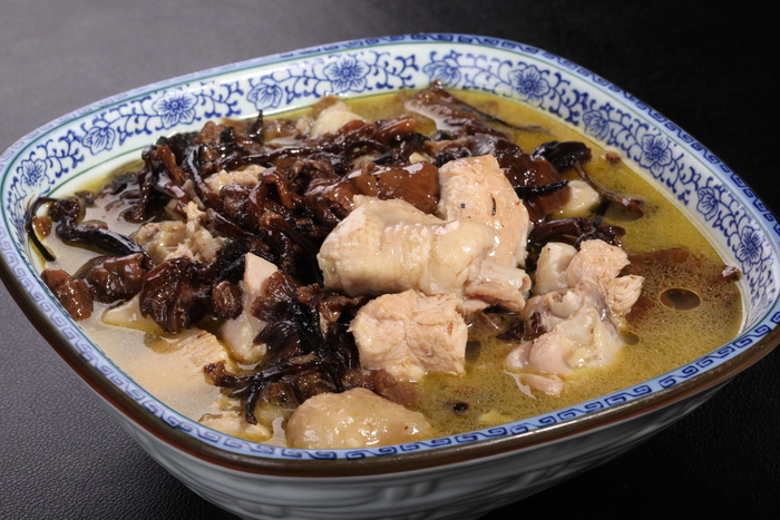 小鸡炖蘑菇 (2)