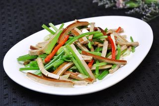 香芹香干   15元