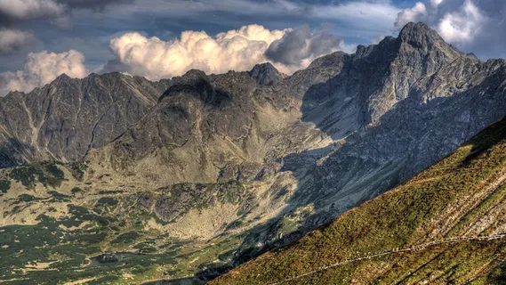 山与石头 山与石头