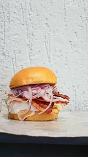 黄色美味汉堡摄影素材 黄色美味汉堡摄影素材