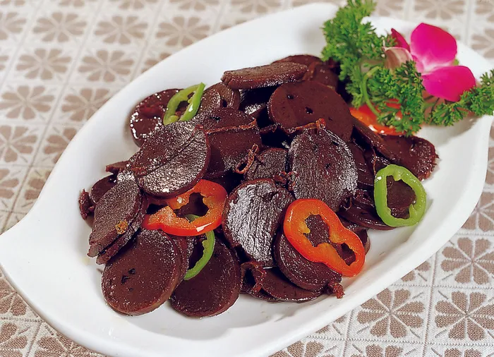 0711a-718猪血灌肠