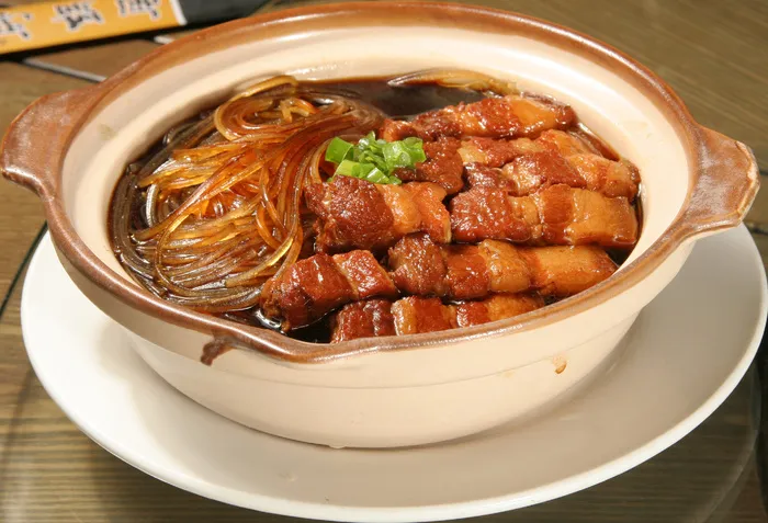 砂锅粉条炖肉