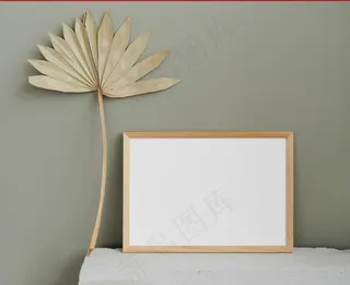 砖样机上的木框架