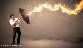 商务人士与火焰箭头