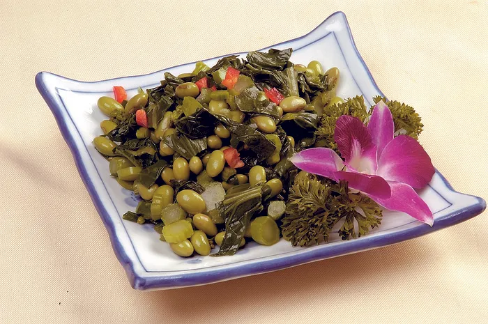 冲菜毛豆粒