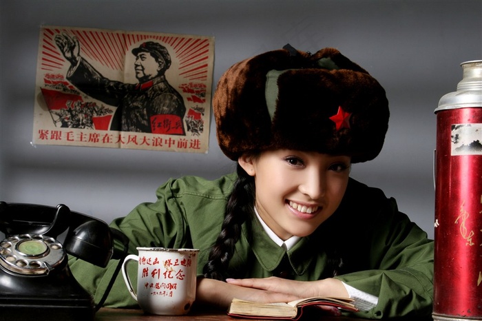 *时期清纯美女