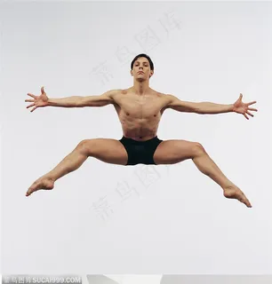 舞蹈动作-展开双手腿部做工字型舞蹈姿势的外国男士