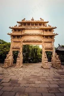 台儿庄古城的石牌坊正面