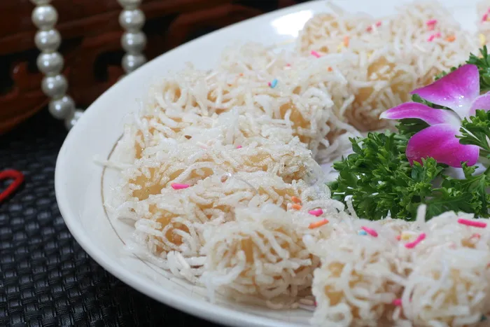 五彩脆皮奶15元 五彩脆皮奶15元