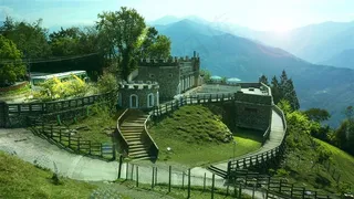 山中的清晨风景