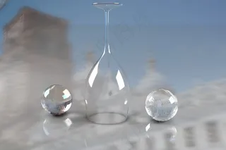 透明高脚杯素材图片