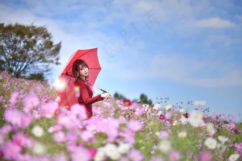 唯美花海美女写真图片 唯美花海美女写真图片
