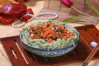 12 葱油拌面 华荣酒店