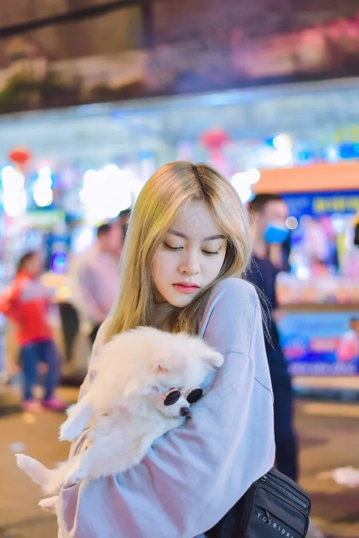 猫咪控美女写真图片