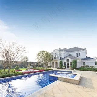 风和日丽的别墅小屋