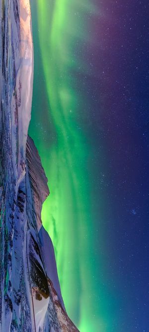 绿色极光壁纸图片