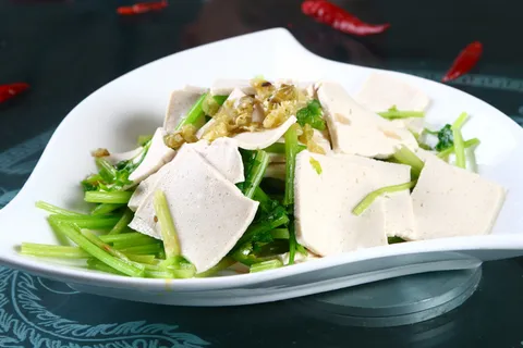 R00794土芹炒千页豆腐 (5)