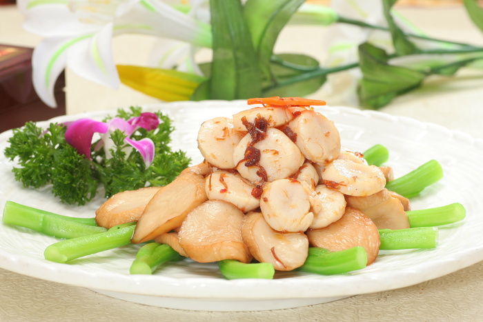 XO酱珍菌炒圆贝  68元