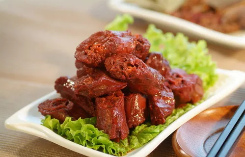 传统美食鸭脖 传统美食鸭脖